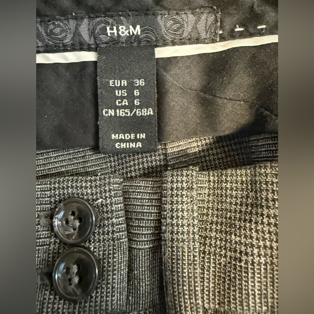 💸CLEARANCE 4/$15💸 H&M Gray Wide-leg Dress Pants - Picture 5 of 6